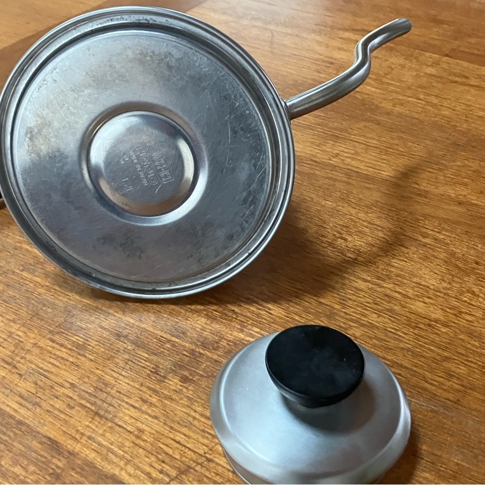 Hario 1.2L Gooseneck Pour Over kettle - Picture 3 of 5